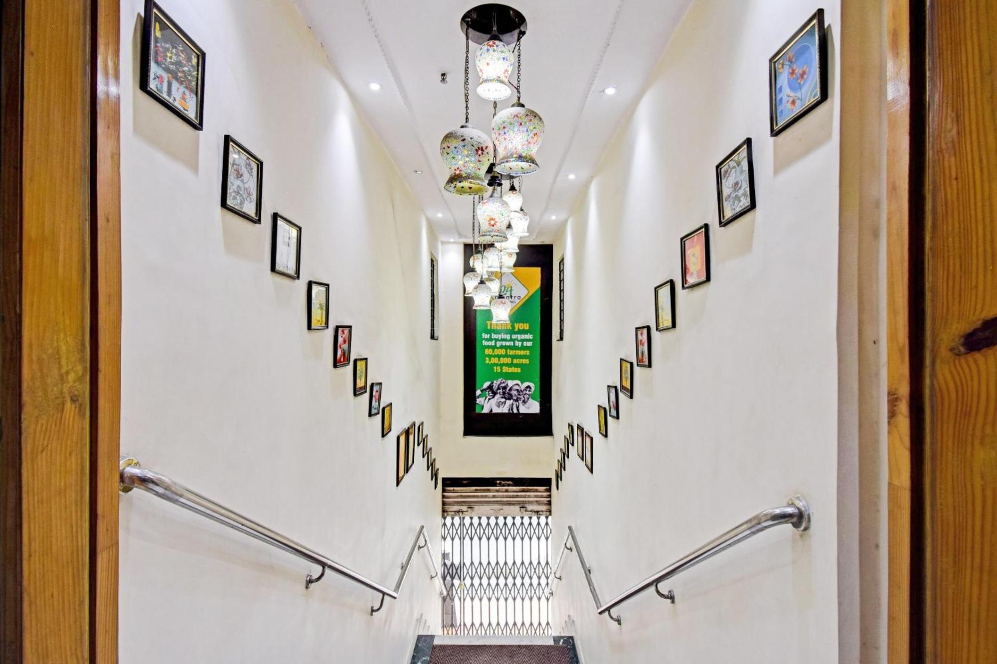 Collection O Motisarai Hotel Kalkutta Kültér fotó