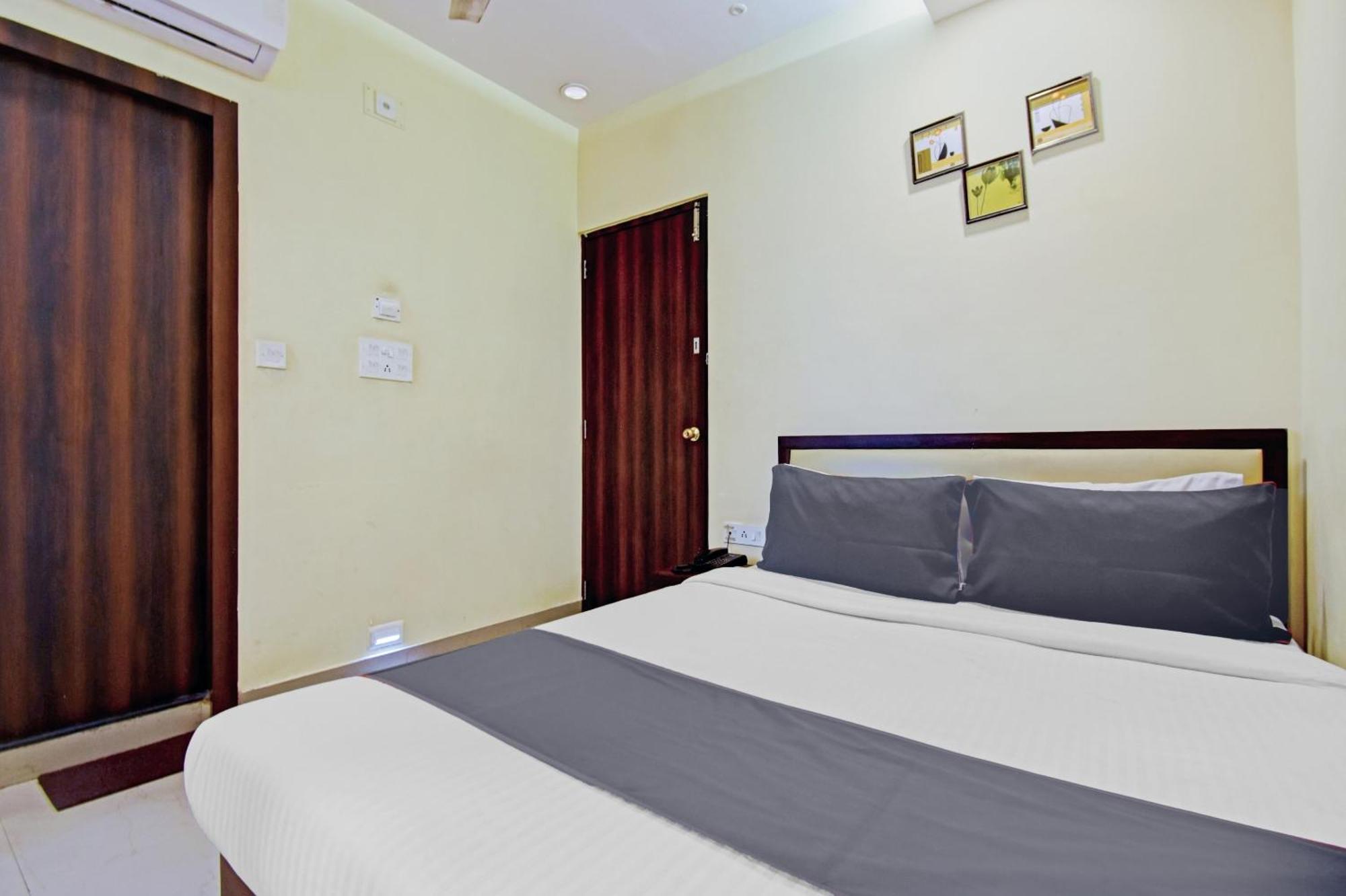 Collection O Motisarai Hotel Kalkutta Kültér fotó